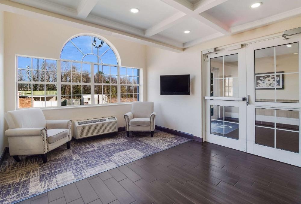 Quality Inn & Suites Augusta Fort Eisenhower Area